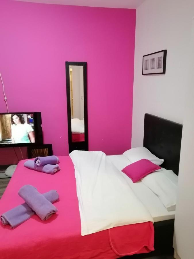 Apartmani M ヘルツェグ・ノヴィ エクステリア 写真
